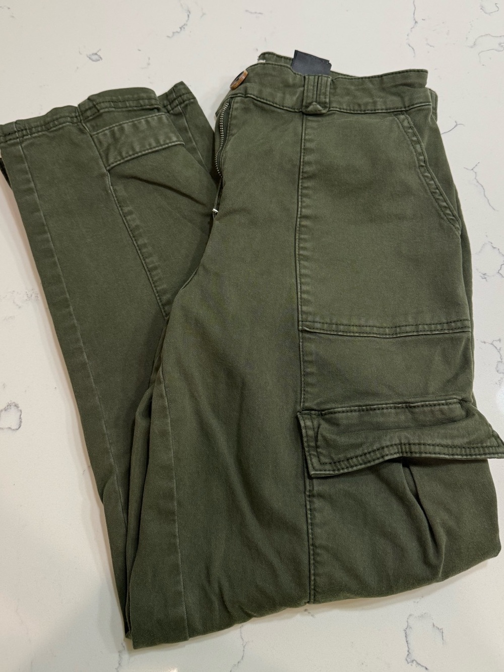 H&M Size 4 Military Green Cargo Pants with Utility Pockets